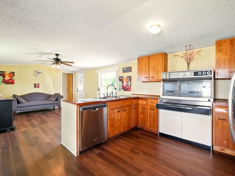 7595 Co Rd 19, Fredericktown, OH 43019 Photo 33