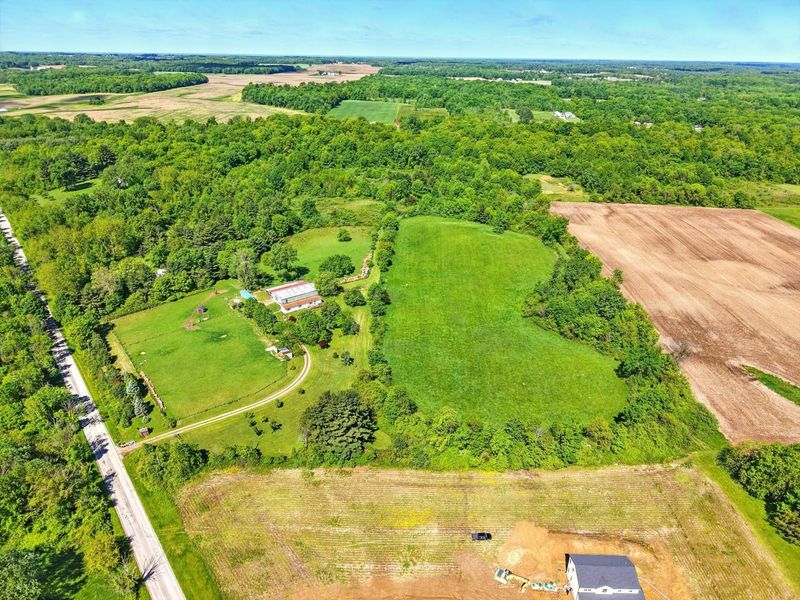 7595 Co Rd 19, Fredericktown, OH 43019 Photo 4