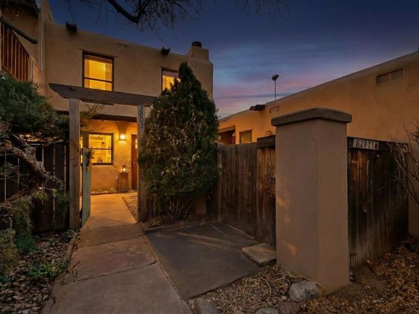 2803 Plaza Rojo, Santa Fe, NM 87507