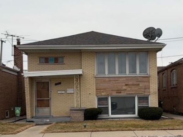 5807 W 55th Street, Chicago, IL 60638