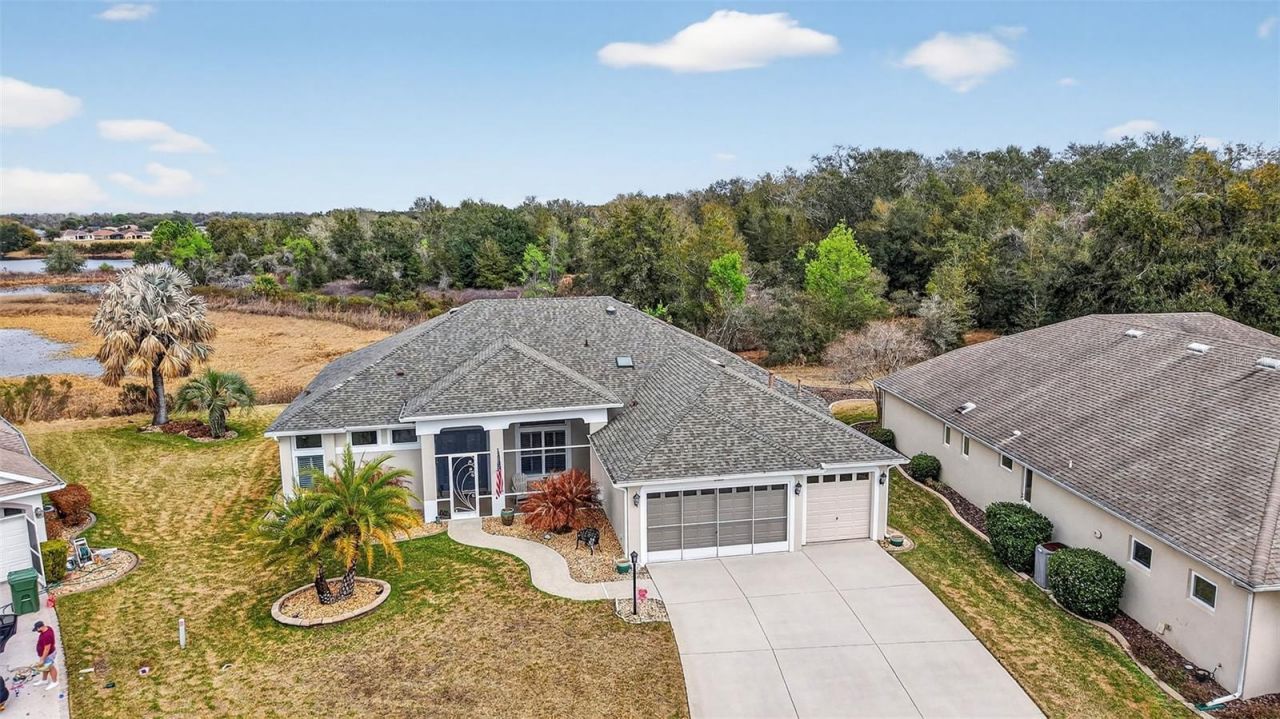 27222 Nostalgia Drive, Leesburg, FL 34748 Main Photo