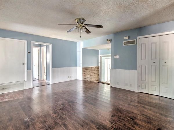 929 Dodson Street, Gainesville, TX 76240