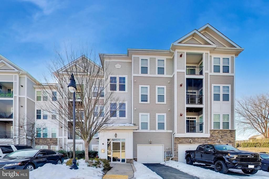 1341 Karen Boulevard, Unit 106, Capitol Heights, MD 20743 Main Photo