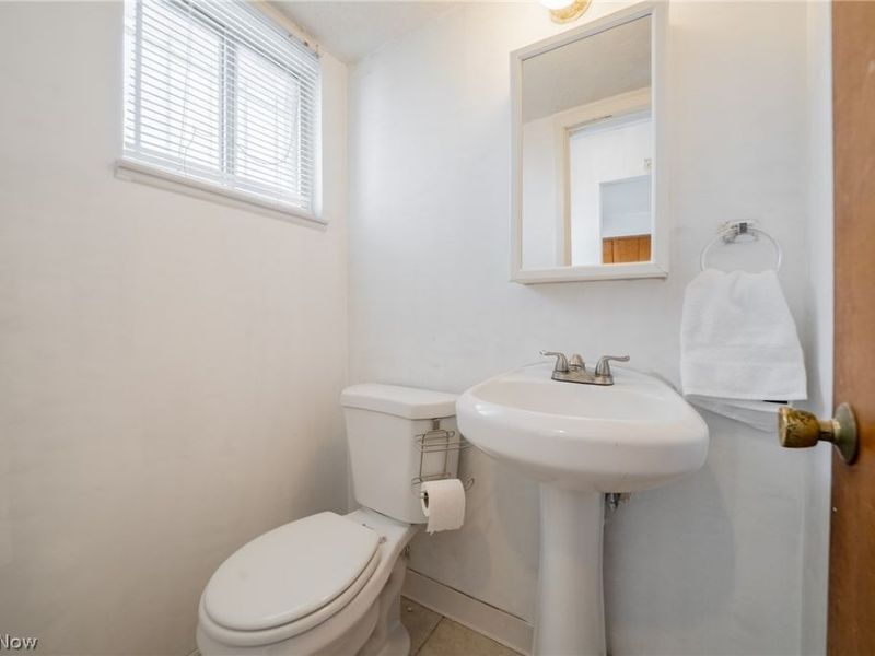 27701 Mills Avenue, Unit 2G, Euclid, OH 44132 Photo 14