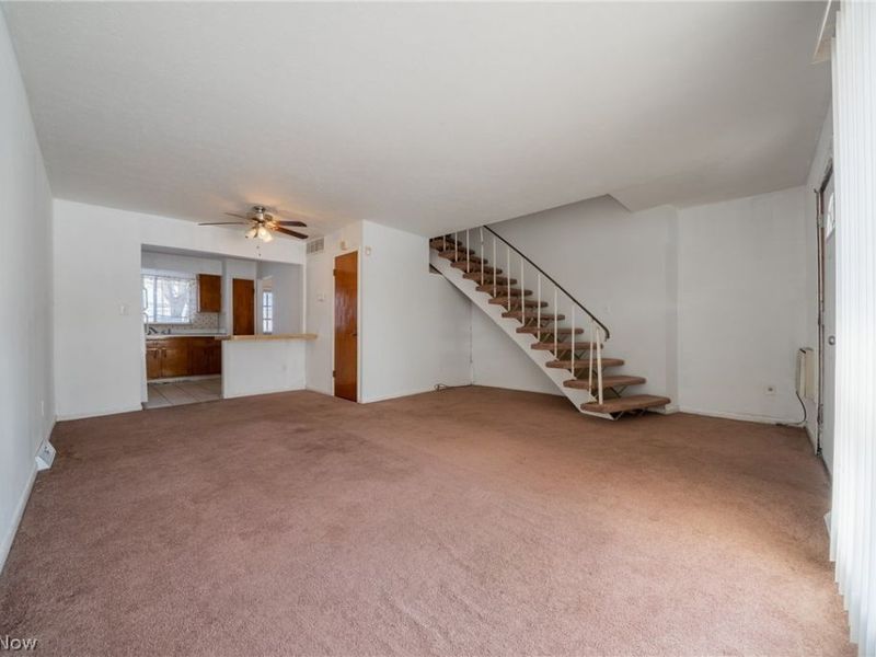 27701 Mills Avenue, Unit 2G, Euclid, OH 44132 Photo 5