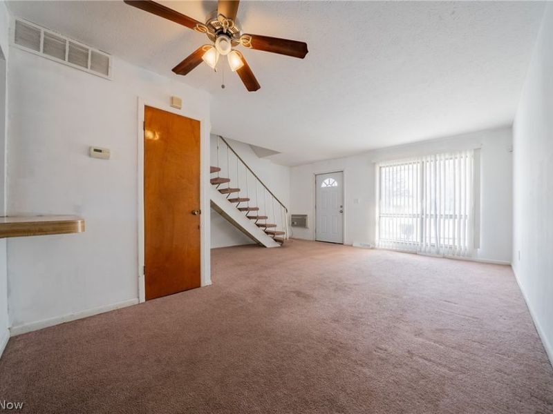 27701 Mills Avenue, Unit 2G, Euclid, OH 44132 Photo 6
