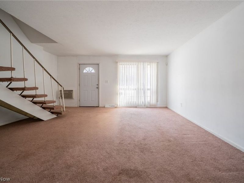 27701 Mills Avenue, Unit 2G, Euclid, OH 44132 Photo 7