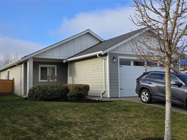 3647 Vermont Pl, Unit 14, Campbell River, BC V9H 0B9