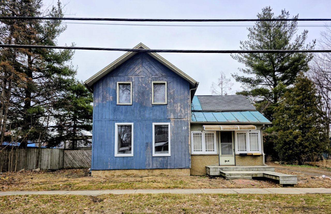 53 E Pearl Street, Coldwater, MI 49036 Main Photo