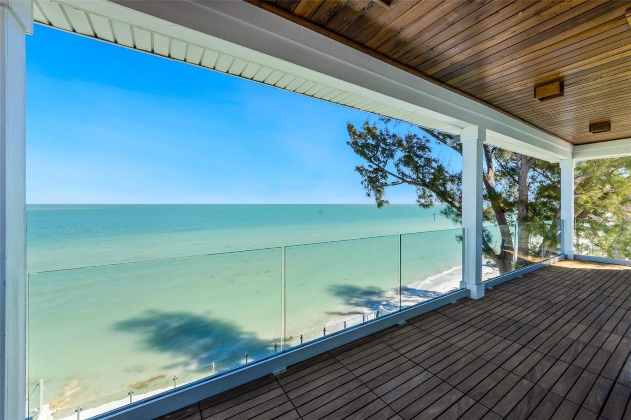 903 N Shore Drive, Unit B, Anna Maria, FL 34216 Photo