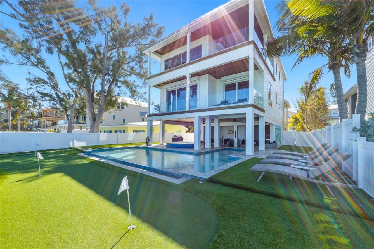 903 N Shore Drive, Unit B, Anna Maria, FL 34216 Photo