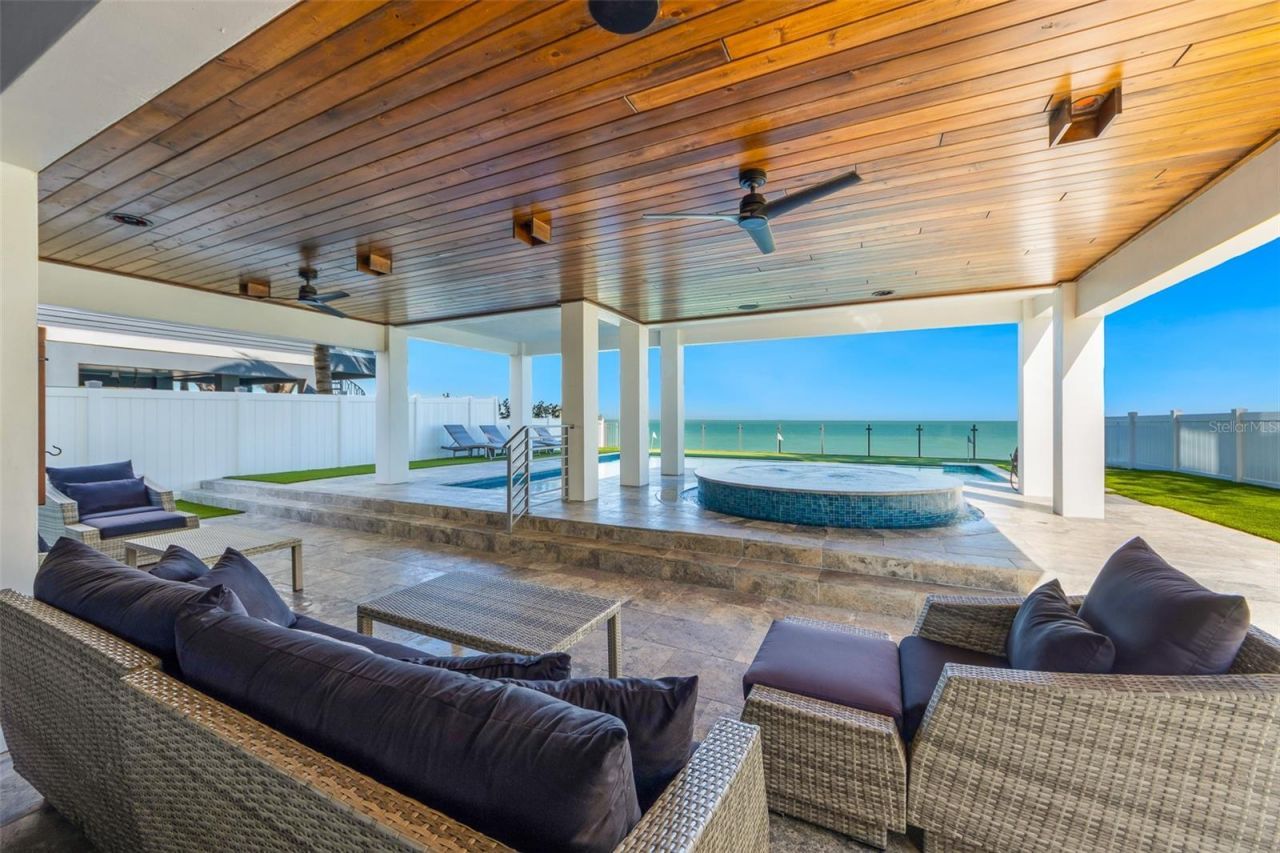 903 N Shore Drive, Unit B, Anna Maria, FL 34216 Photo