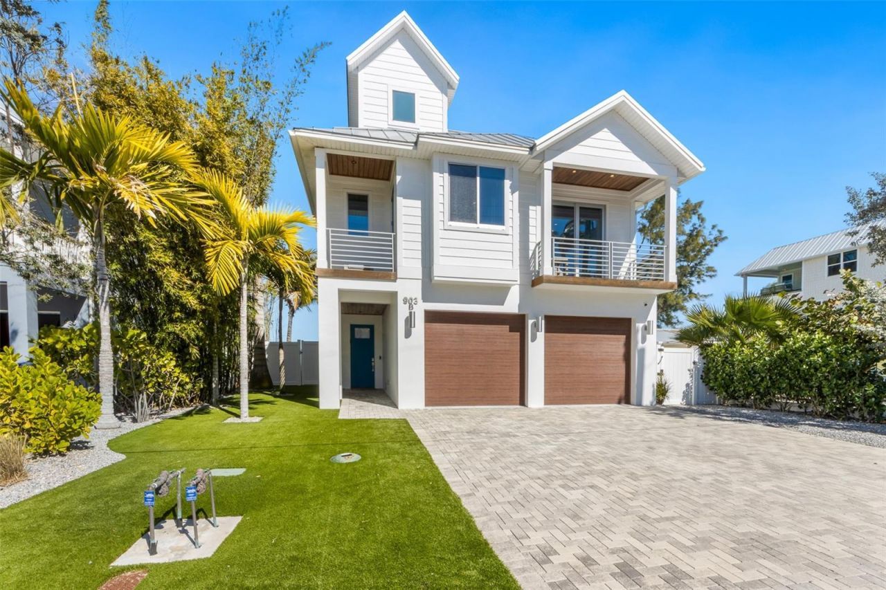 903 N Shore Drive, Unit B, Anna Maria, FL 34216 Photo