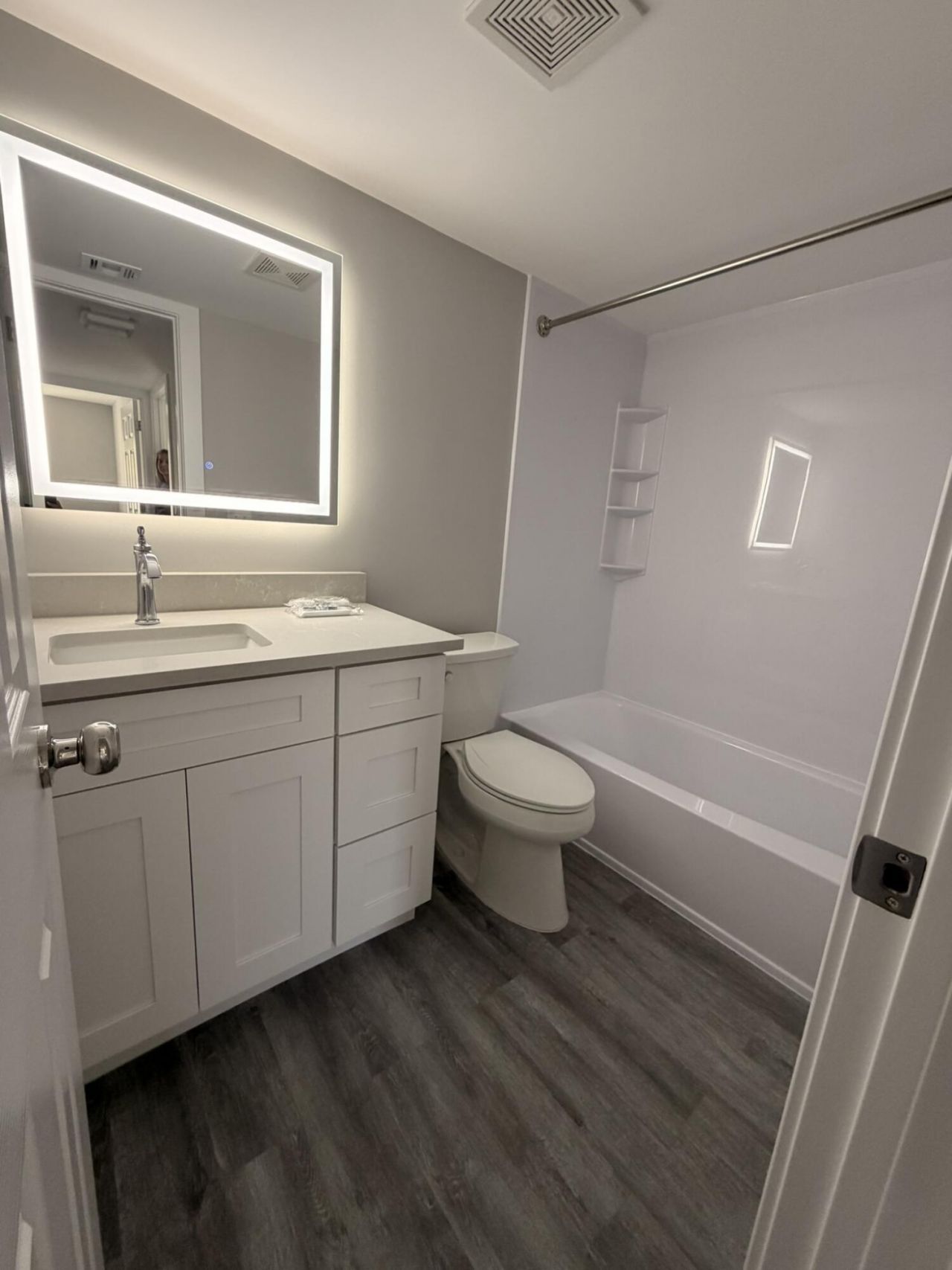 1502 S Lakeside Drive, Unit 204, Lake Worth Beach, FL 33460 Photo