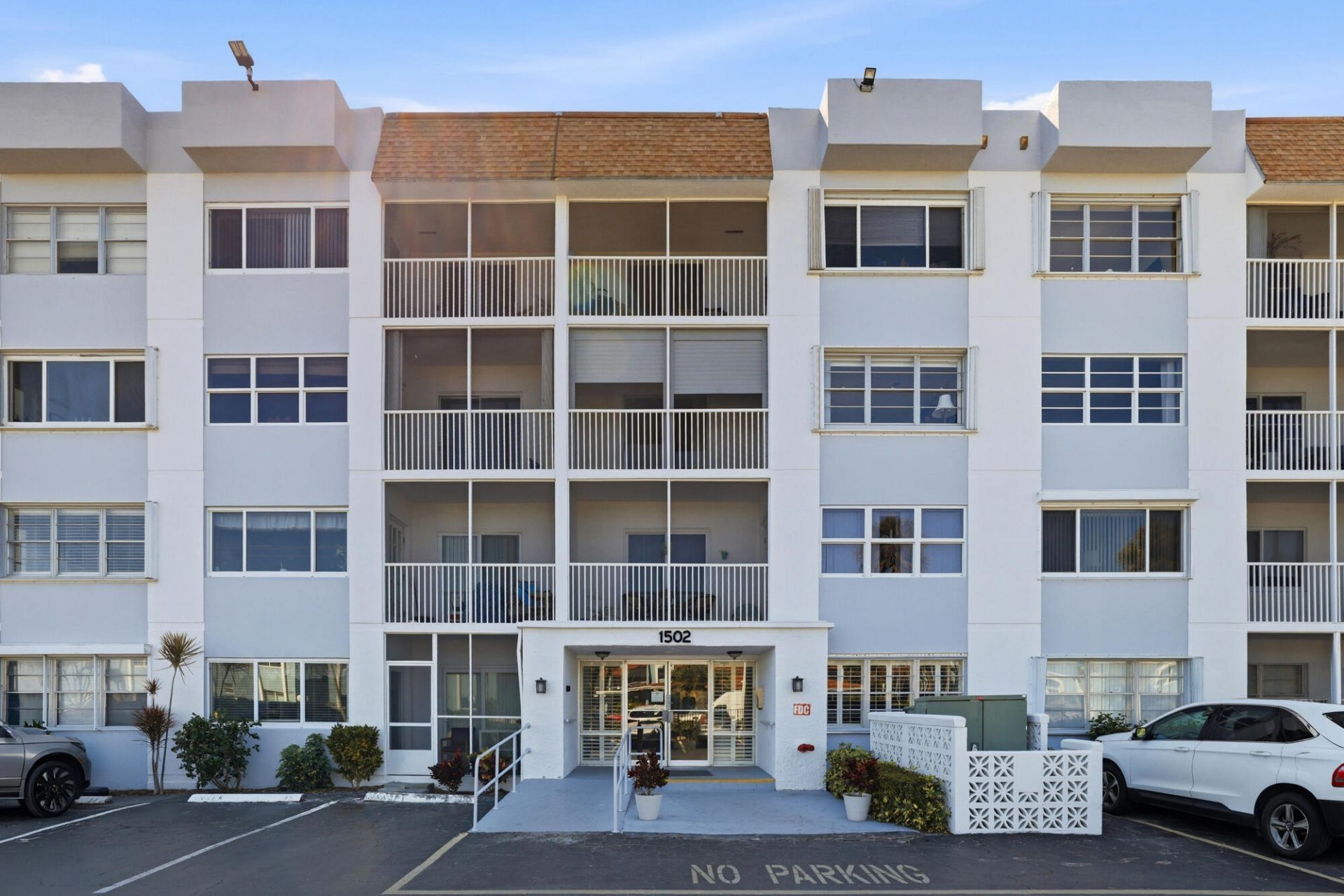 1502 S Lakeside Drive, Unit 204, Lake Worth Beach, FL 33460 Photo