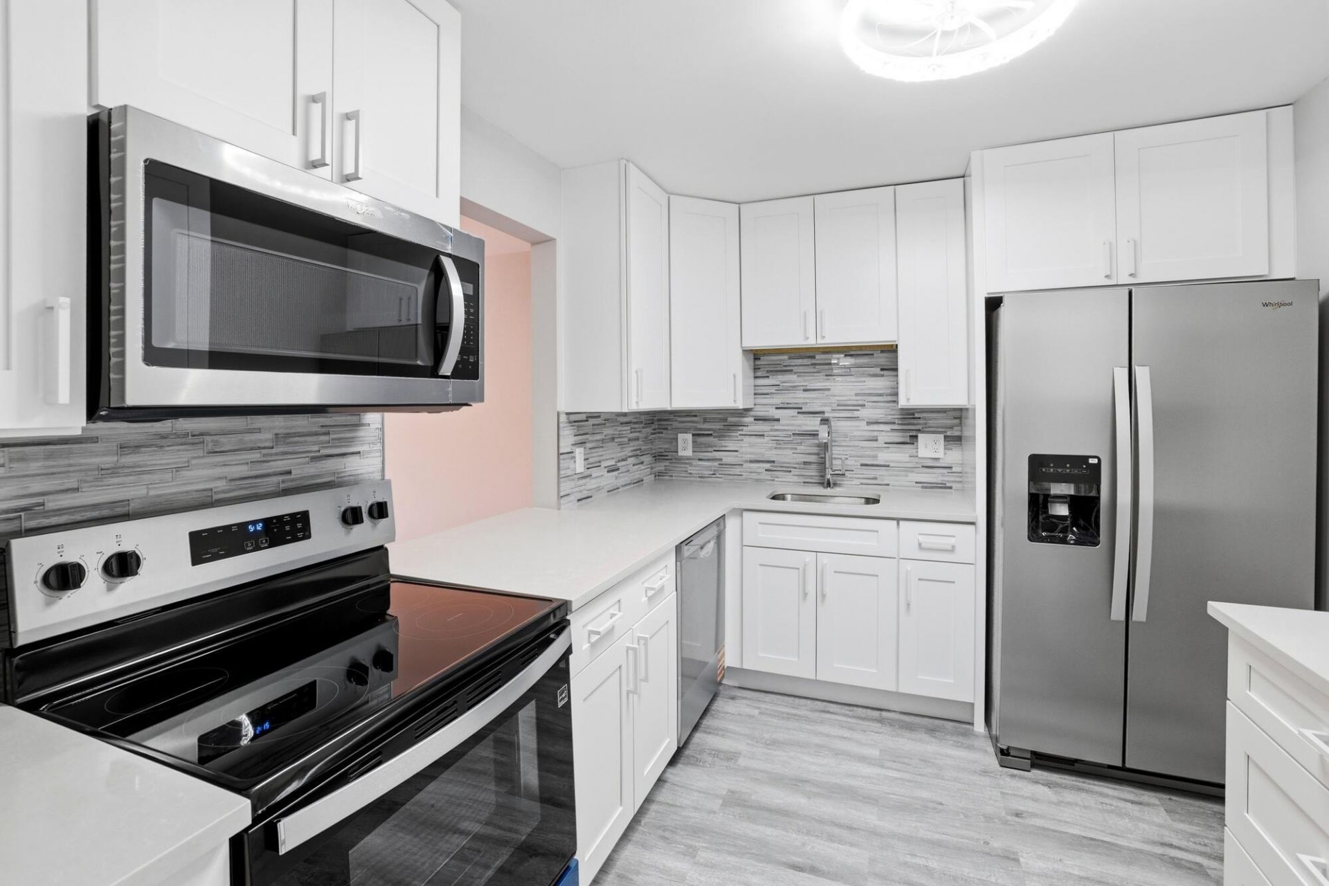 1502 S Lakeside Drive, Unit 204, Lake Worth Beach, FL 33460 Photo