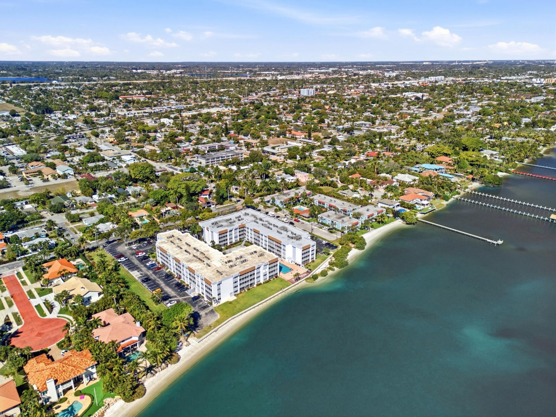 1502 S Lakeside Drive, Unit 204, Lake Worth Beach, FL 33460 Photo