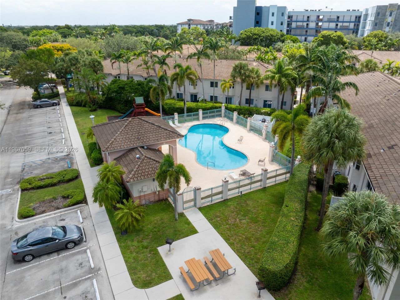 2250 NW 78th Ave , Unit 202, Pembroke Pines, FL 33024 Photo