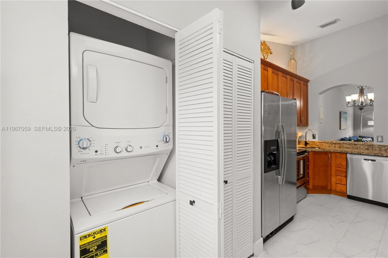 2250 NW 78th Ave , Unit 202, Pembroke Pines, FL 33024 Photo