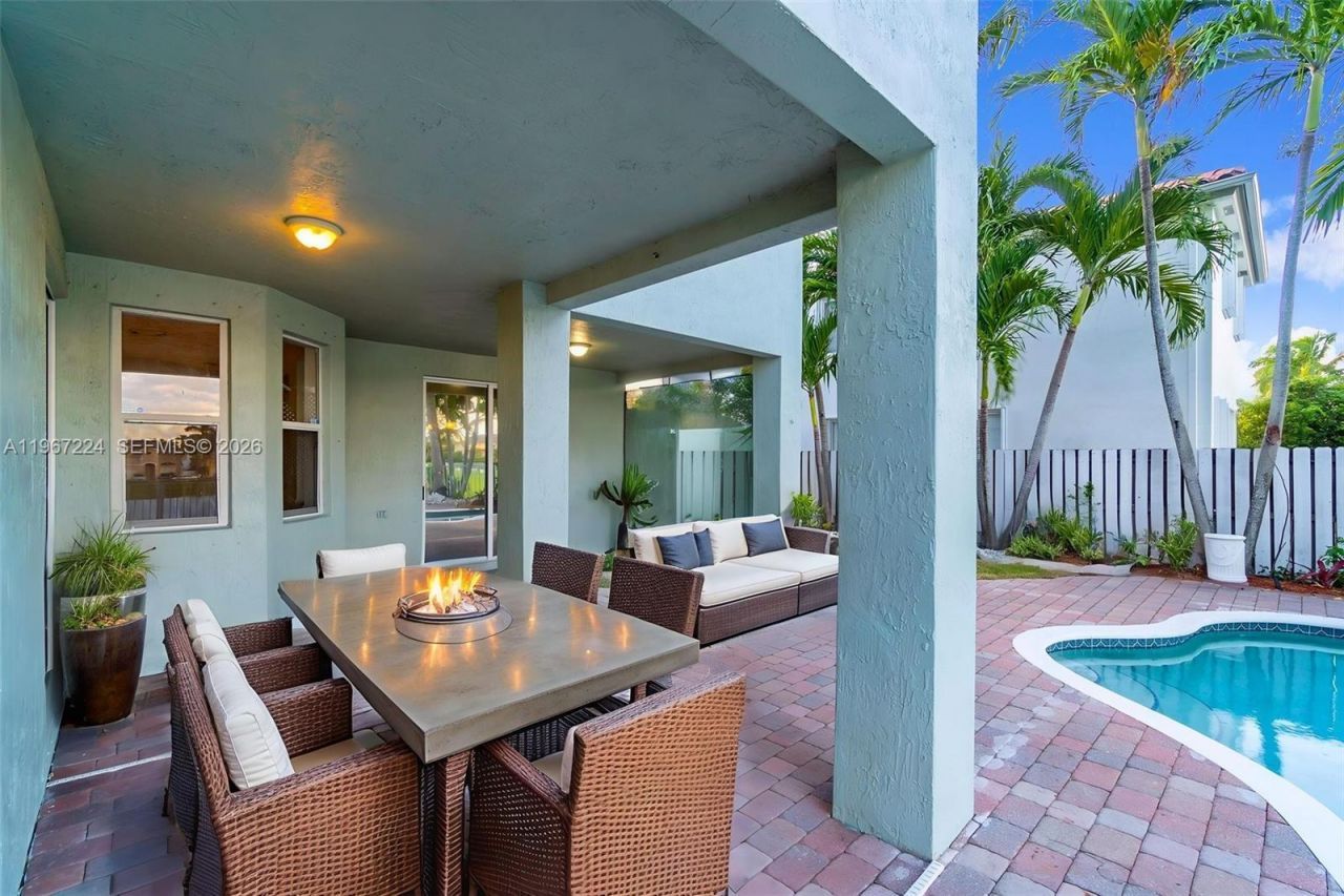 6425 SW 164th Ave, Miami, FL 33193 Photo