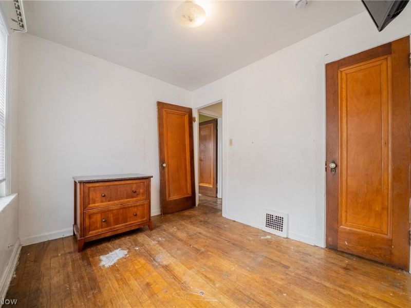 17909 Schenely Avenue, Cleveland, OH 44119 Photo 18