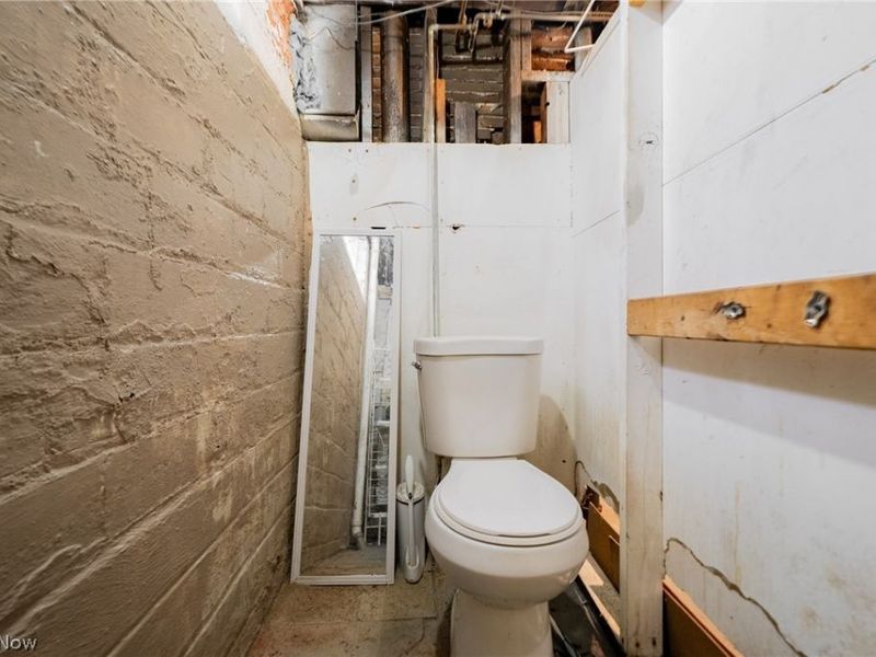 17909 Schenely Avenue, Cleveland, OH 44119 Photo 30