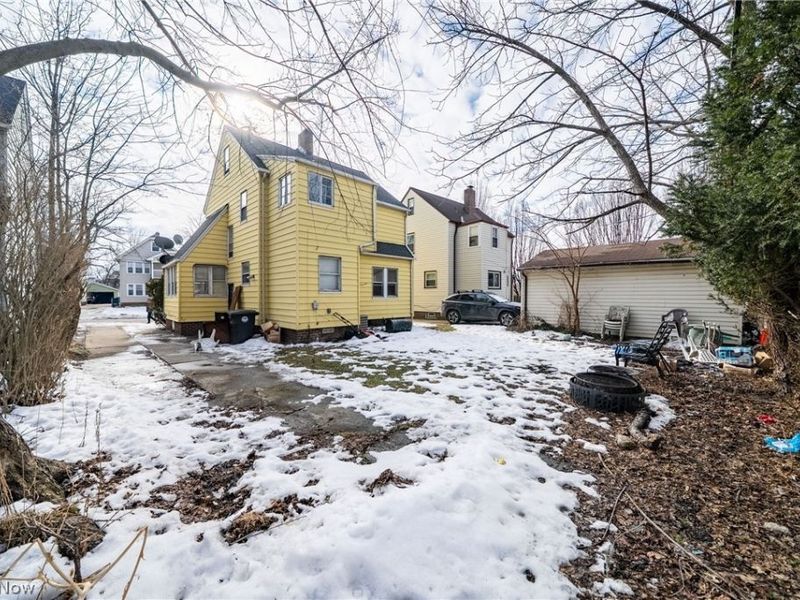 17909 Schenely Avenue, Cleveland, OH 44119 Photo 35