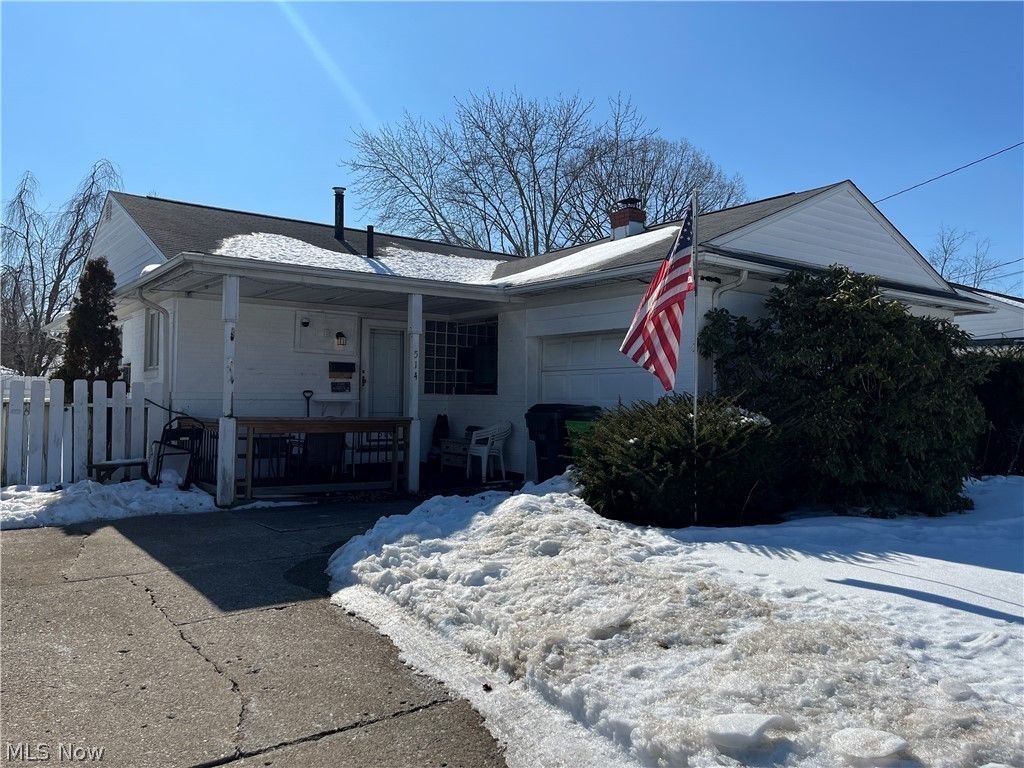 514 6th Street Nw, North Canton, OH 44720 Main Photo