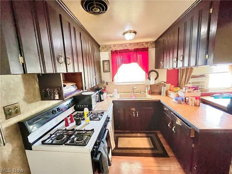 514 6th Street NW, North Canton, OH 44720 Photo 6