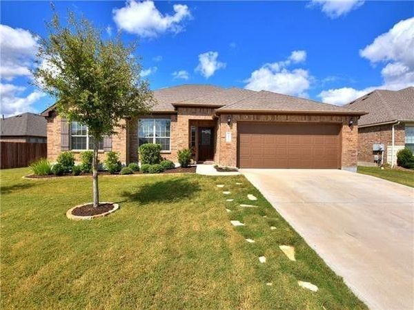2413 Grand Lake PKWY, Leander, TX 78641