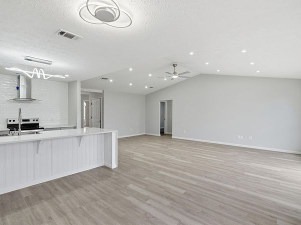 1434 Santa Anita Drive, Lynn Haven, FL 32444