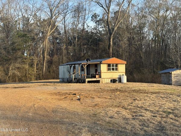 17 Coventry Road, Natchez, MS 39120