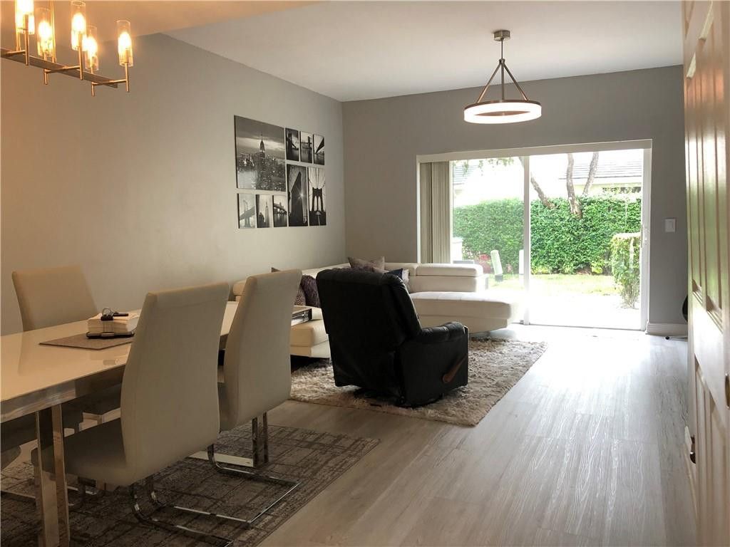 9960 NW 57th Manor, Unit 9960, Coral Springs, FL 33076 Photo