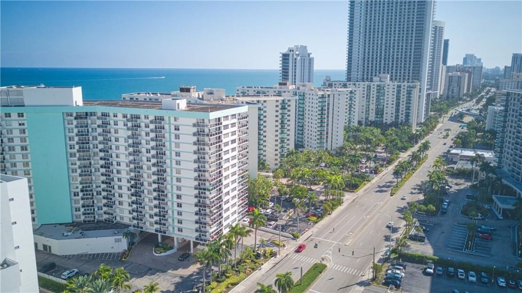 3725 S Ocean Drive, Unit 1610, Hollywood, FL 33019 Photo