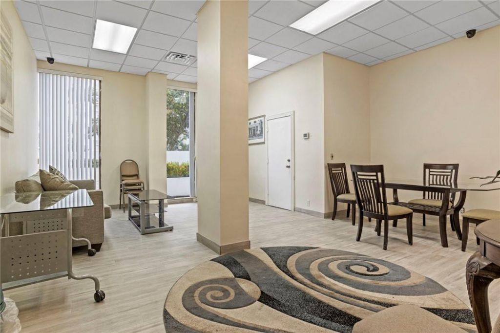 3725 S Ocean Drive, Unit 1610, Hollywood, FL 33019 Photo