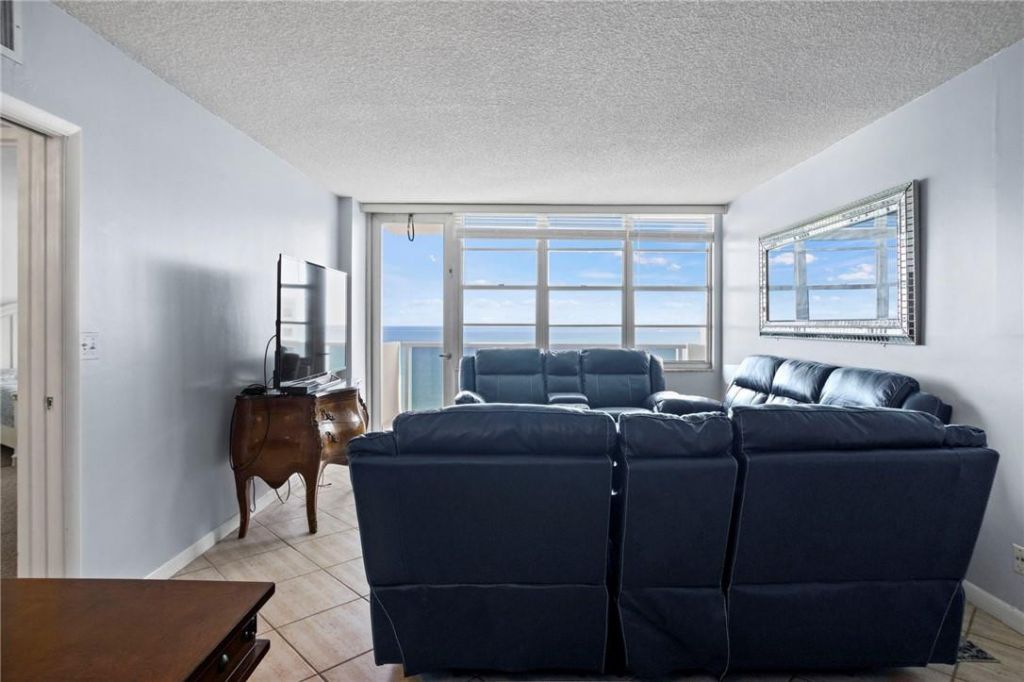 3725 S Ocean Drive, Unit 1610, Hollywood, FL 33019 Photo