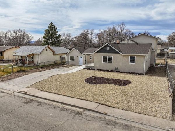 1725 Brown Avenue , Pueblo, CO 81004