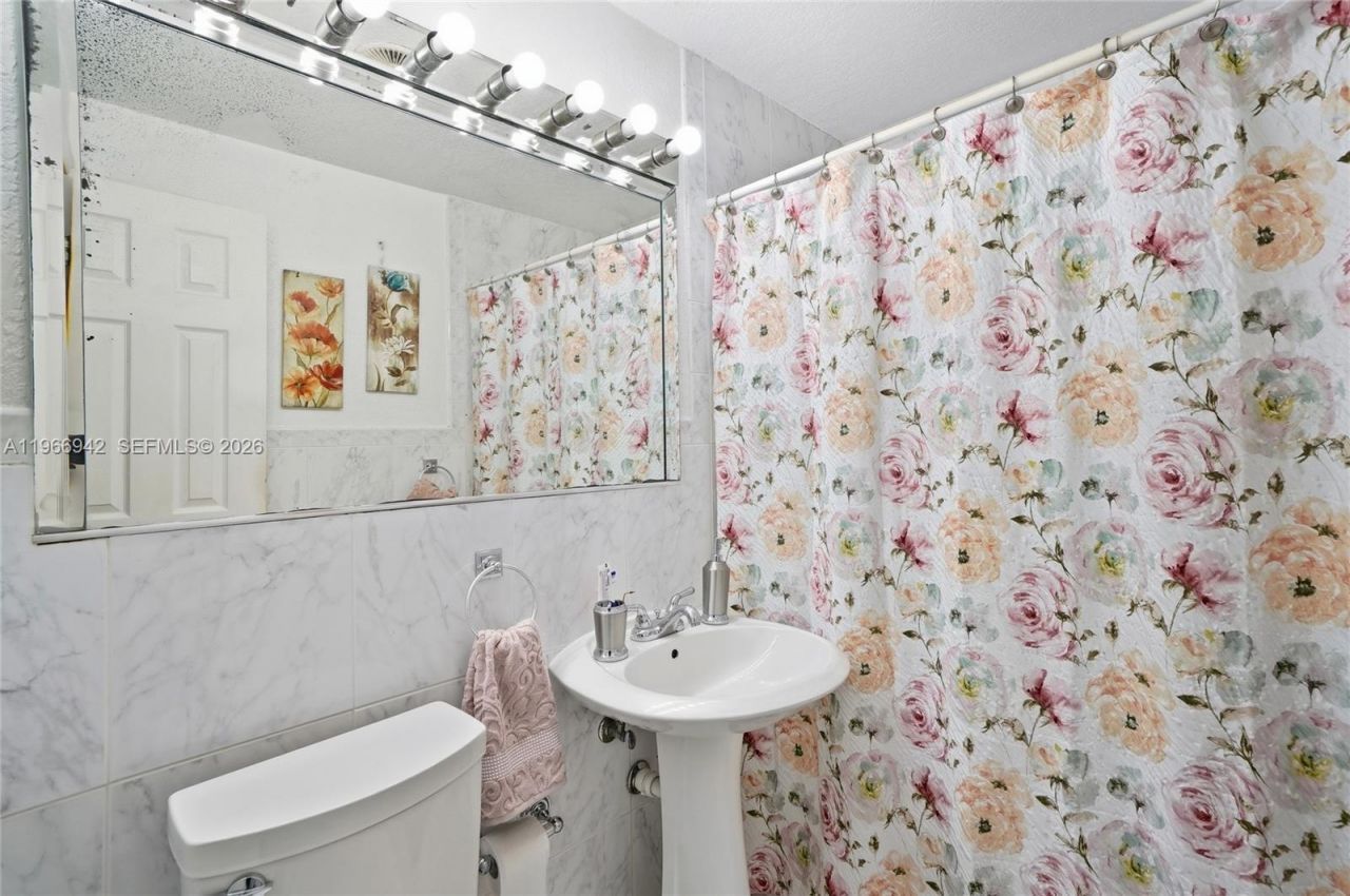 4791 W 3rd Ave , Hialeah, FL 33012 Photo