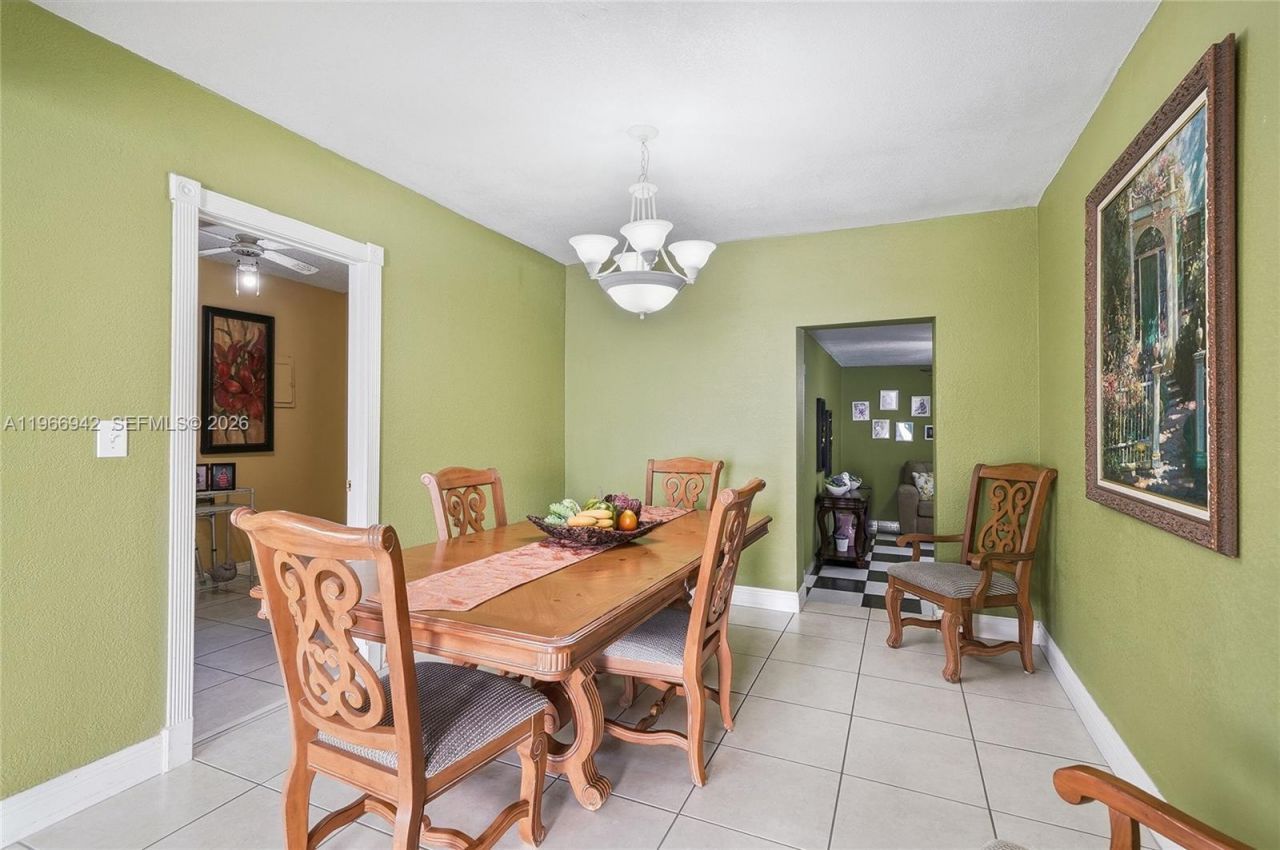 4791 W 3rd Ave , Hialeah, FL 33012 Photo