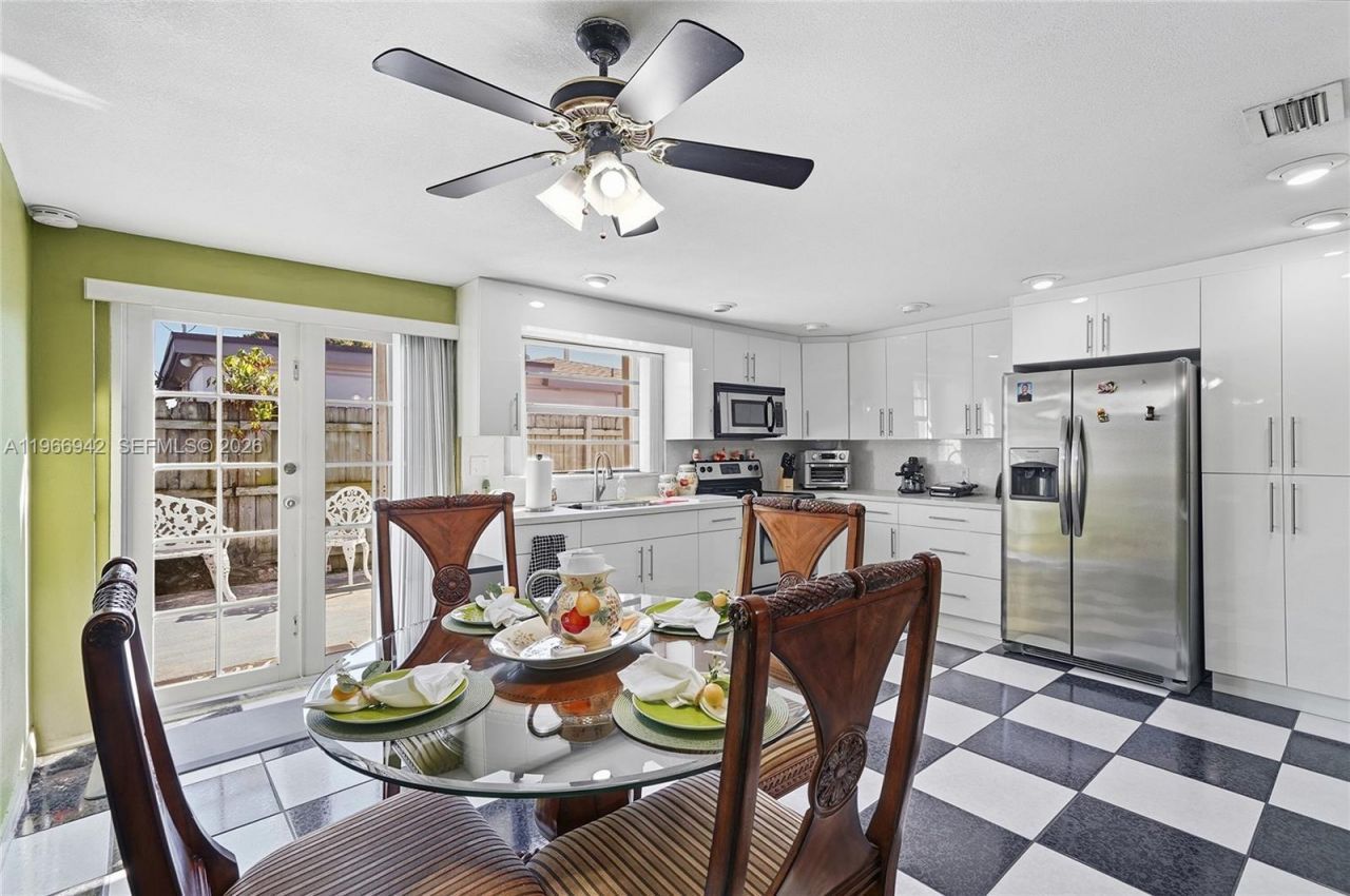 4791 W 3rd Ave , Hialeah, FL 33012 Photo