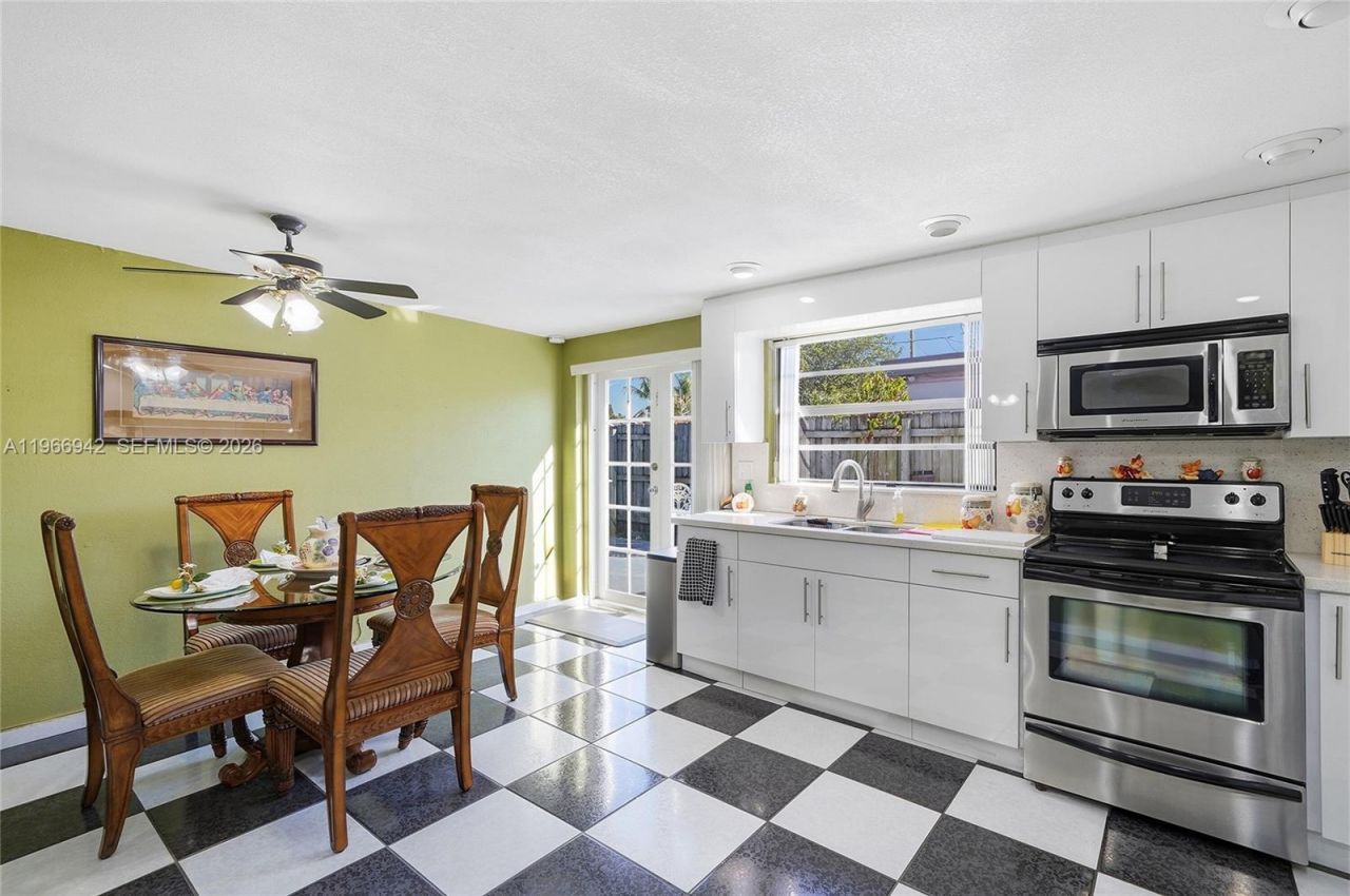 4791 W 3rd Ave , Hialeah, FL 33012 Photo