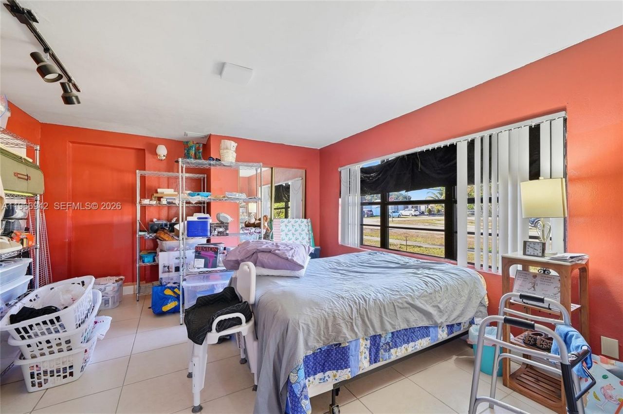 4791 W 3rd Ave , Hialeah, FL 33012 Photo