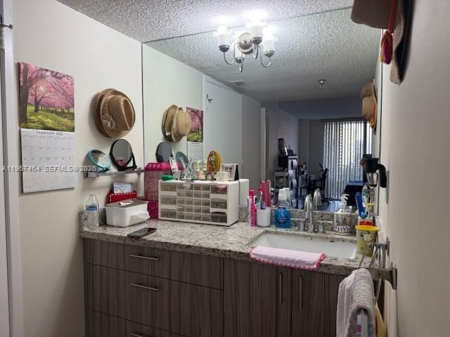 290 174th St, Unit 811, Sunny Isles Beach, FL 33160 Photo