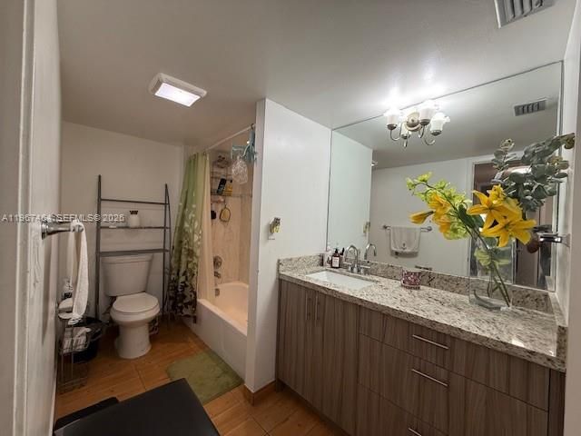 290 174th St, Unit 811, Sunny Isles Beach, FL 33160 Photo