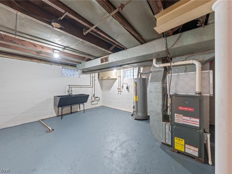 815 Broad Boulevard, Cuyahoga Falls, OH 44221 Photo 43