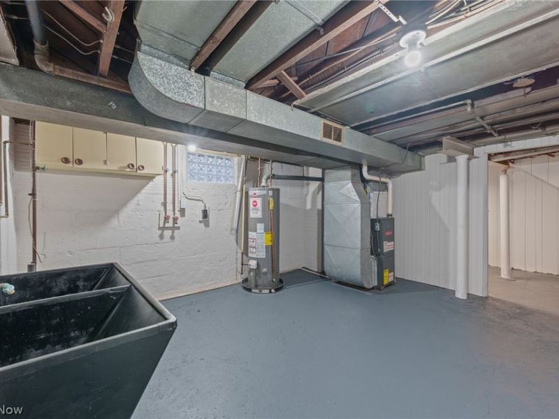 815 Broad Boulevard, Cuyahoga Falls, OH 44221 Photo 44