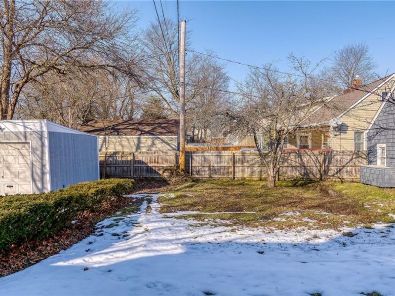 815 Broad Boulevard, Cuyahoga Falls, OH 44221 Photo 45