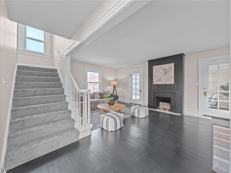 815 Broad Boulevard, Cuyahoga Falls, OH 44221 Photo 8