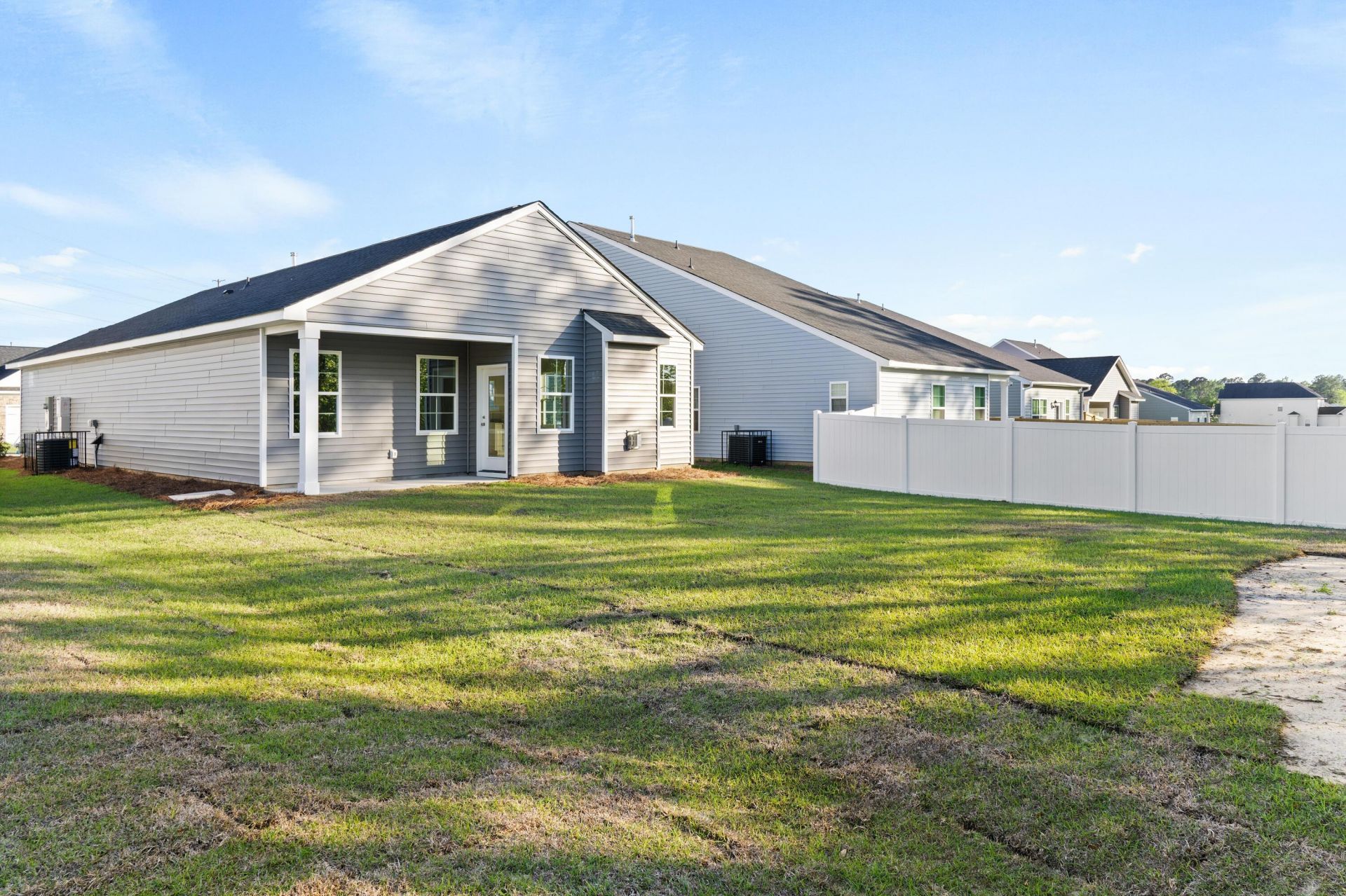 175 Willow Bay Drive Photo 5