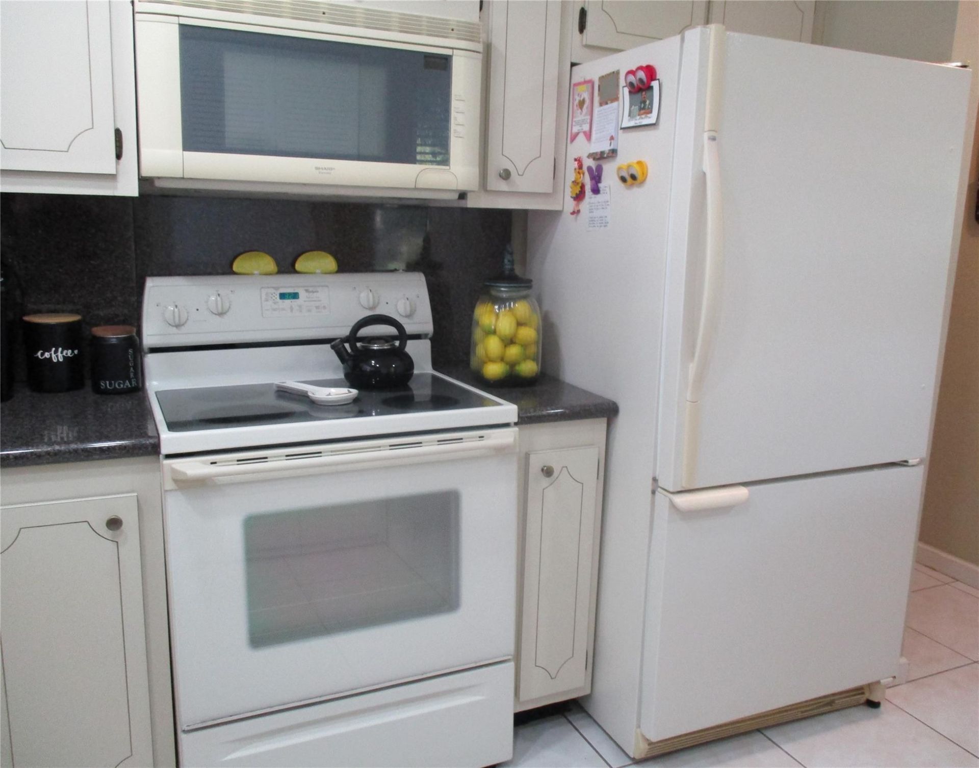 9541 Sunrise Lakes Blvd, Unit 210, Sunrise, FL 33322 Photo